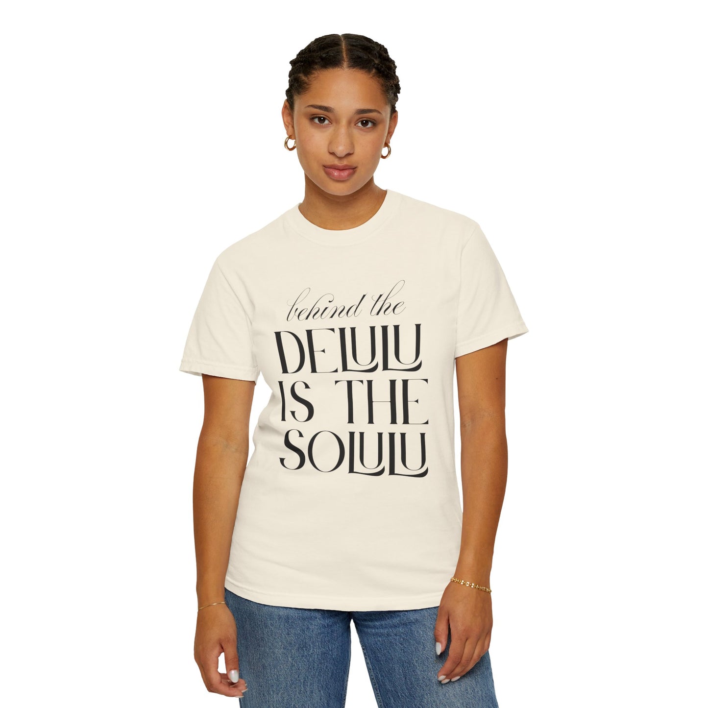 Delulu Tee